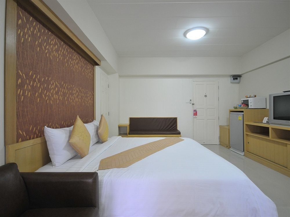 P Park Residence Charansanitwong Bangkok Eksteriør billede